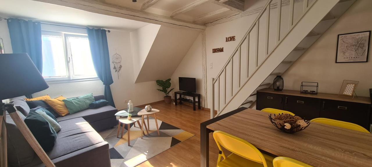 オベルネDuplex Au Centre Avec Parking - L'Etoileアパートメント エクステリア 写真